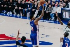 保罗乔治全场9记三分 创赛季新高纪录